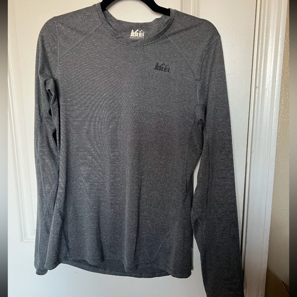 REI Lightweight Base Layer Crew Top granola girl